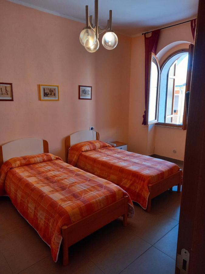 Affittacamere Su Padru Ittiri Exterior foto